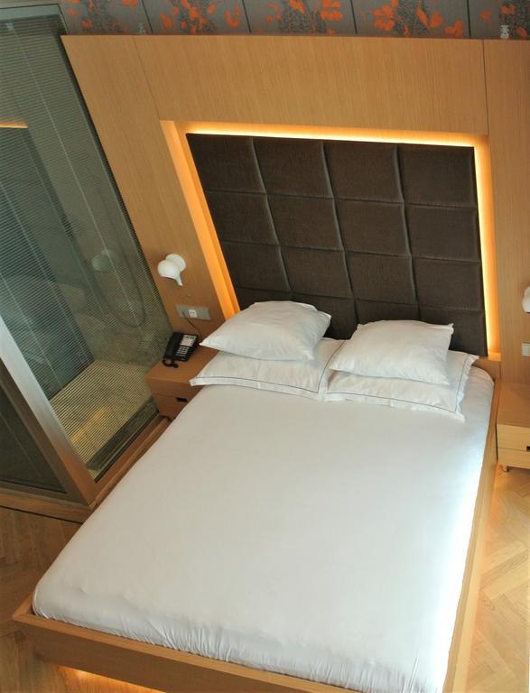 Amadi Park Hotel Άμστερνταμ Εξωτερικό φωτογραφία